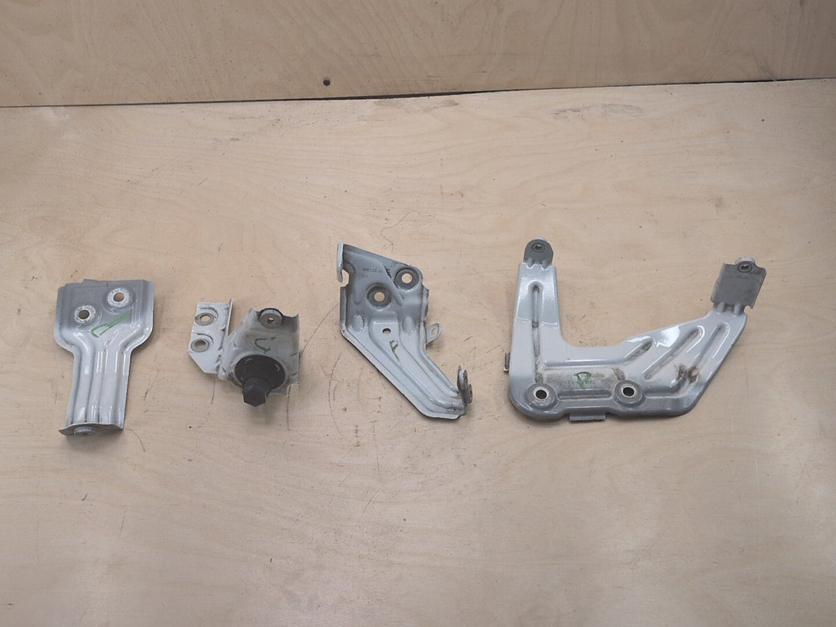 2018-2024 BMW X3 G01 Front Right Passenger Fender Brackets SET 7424678 OEM