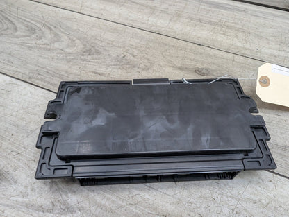 07-13 OEM BMW E84 E89 E90 E92 E93 X1 AHL FRM 3R Footwell Light Control Module