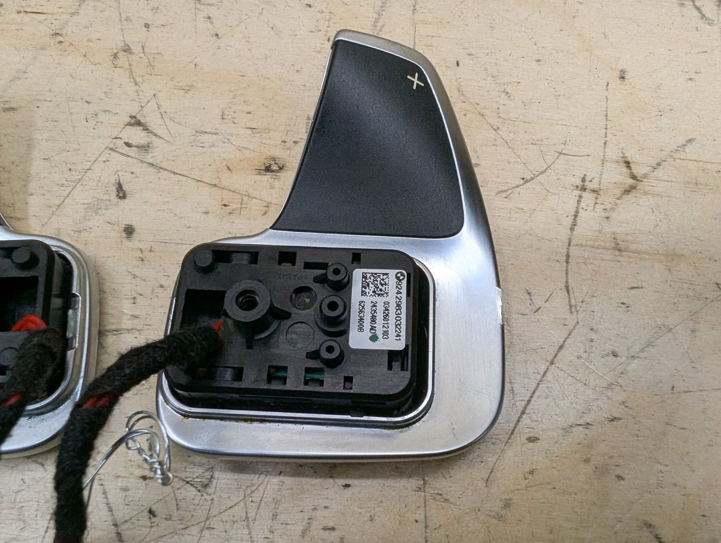 OEM BMW F15 F25 F30 F32 F33 F36 F48 X1 X3 X5 AT Paddle Shifter Plus Minus PAIR