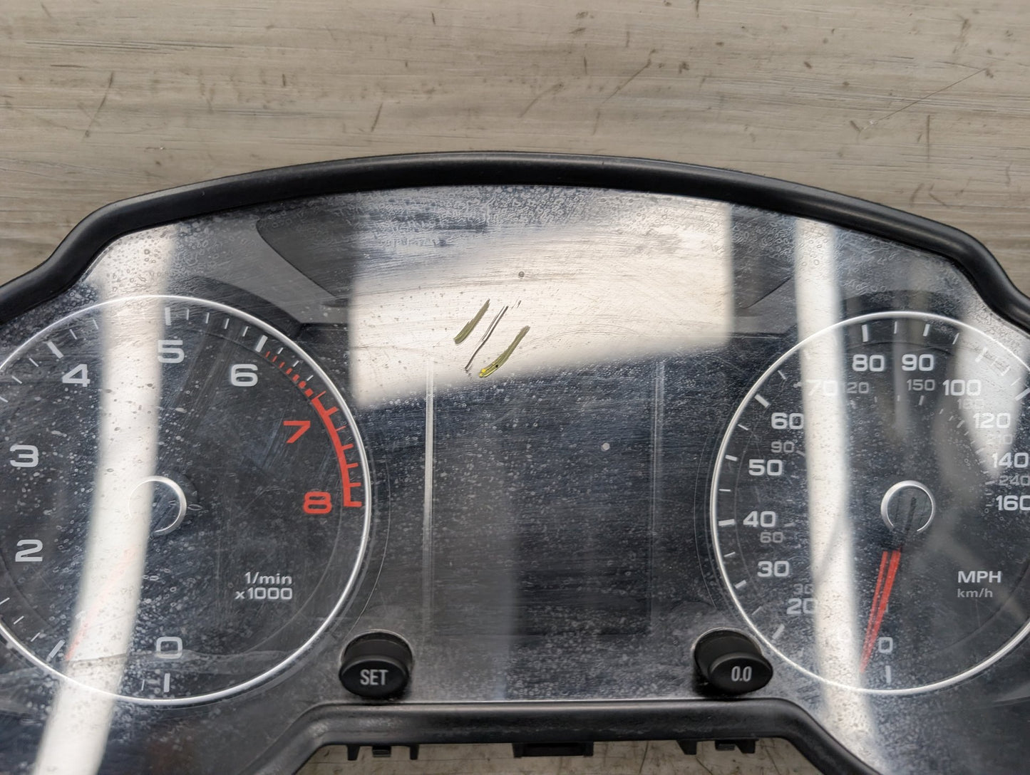 2009 - 2017 Audi Q5 8R Instrument Speedometer Guage Cluster 8R0920950R EA888