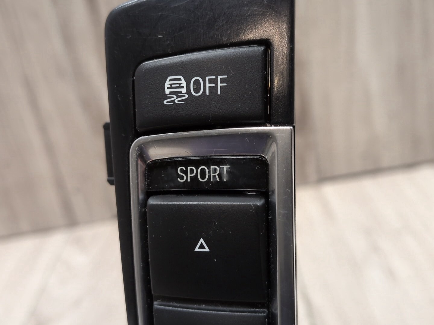 2010 - 2015 BMW 750i F01 Operating Traction Switch 9201486 N63B44O1