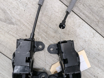 2007 - 2013 BMW X5 E70 Lower Liftgate Tailgate Lock Latch Actuator SET 7162147 N62B48B