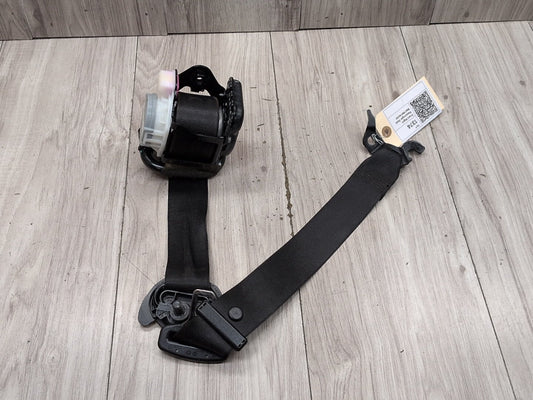 2011 - 2017 BMW X3 F25 Front Left Driver Seatbelt Seat Belt Retractor 7258435 N20B20O0