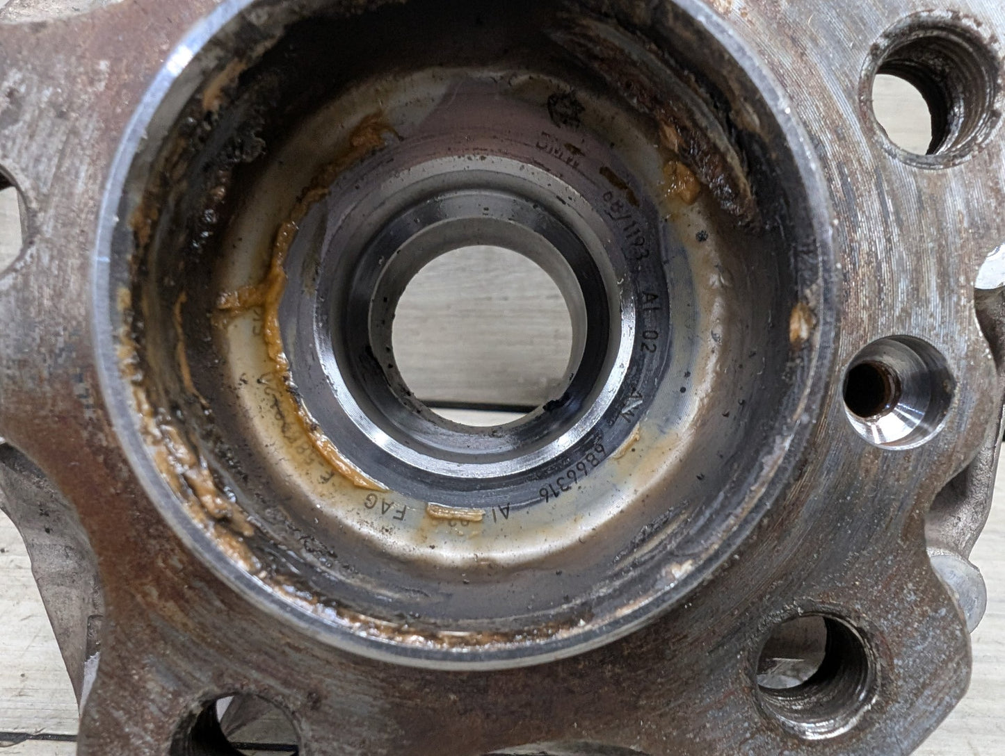 2018 - 2024 BMW X3 G01 Front Left Driver Spindle Knuckle w/ Bearing 6882595 B58B30O1