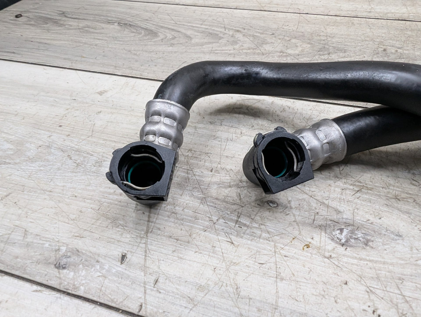 OEM BMW F01 F02 F10 F12 535 N55 Transmission Oil Cooler Pipe Lines Inlet Outlet