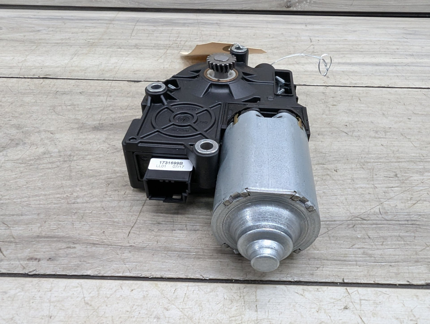 2017-2023 BMW 530i G30 Sunroof Sun Roof Glass Motor 7316535