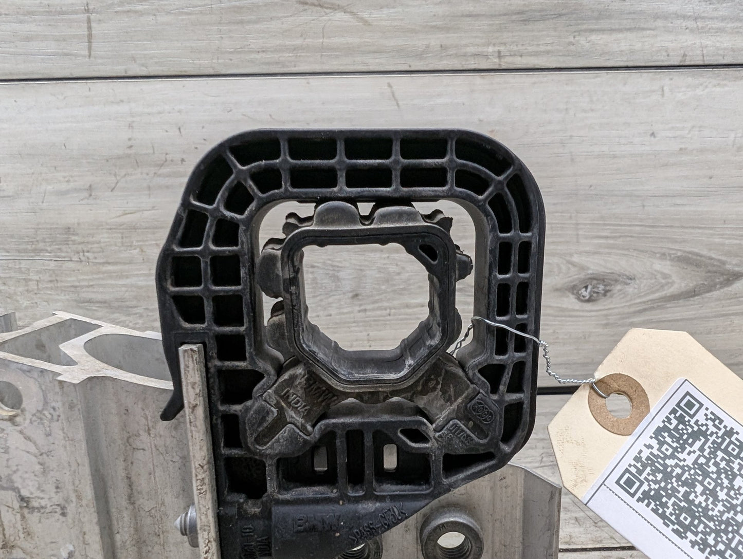 2019 - 2026 BMW 330i G20 Radiator Lower Mounting Brackets SET 7422234 B46B20O1