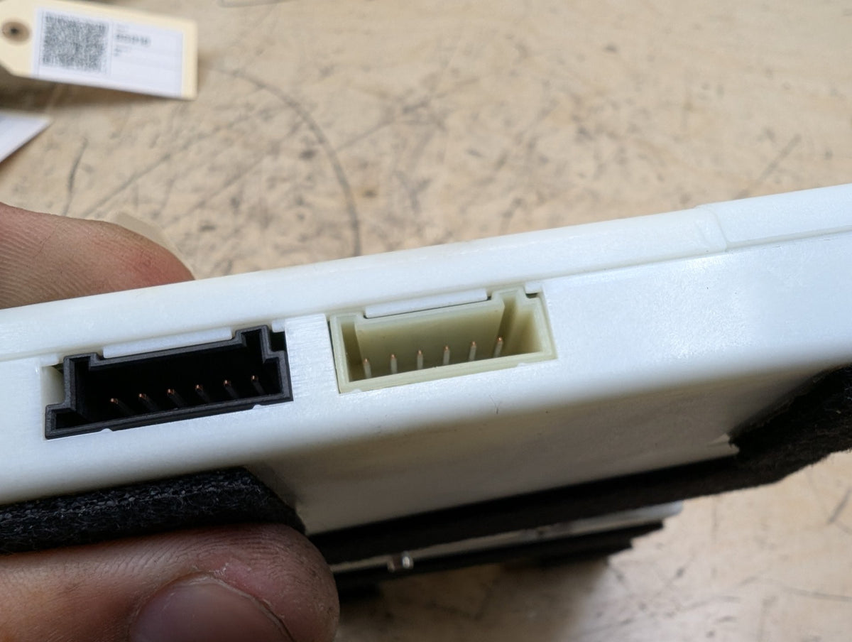 2019-2026 BMW X5 G05 Antenna Telematics Control Module 9843931 OEM