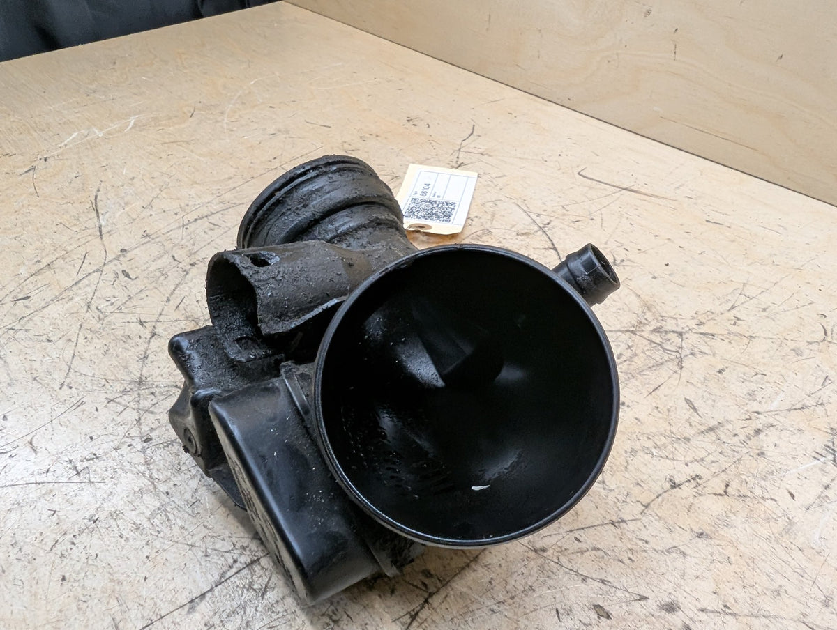 2019-2026 BMW X5 G05 Engine Motor Air Duct Tube Hose 7643302 OEM