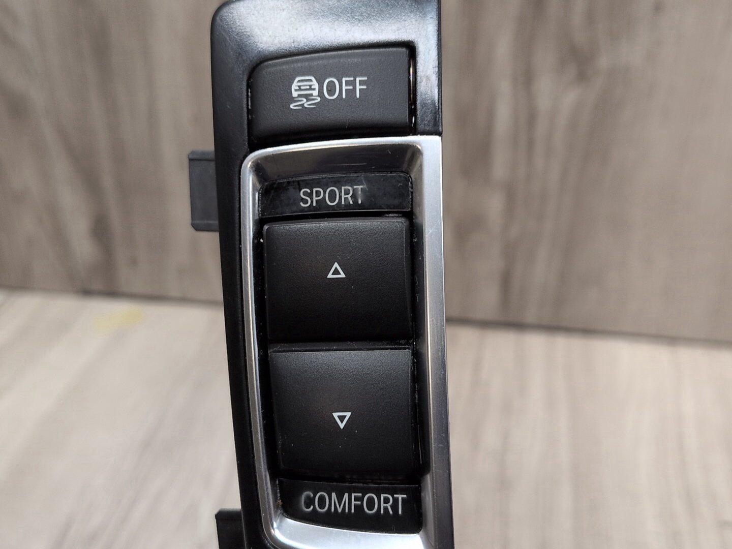 2010 - 2015 BMW 750i F01 Operating Traction Switch 9201486 N63B44O1