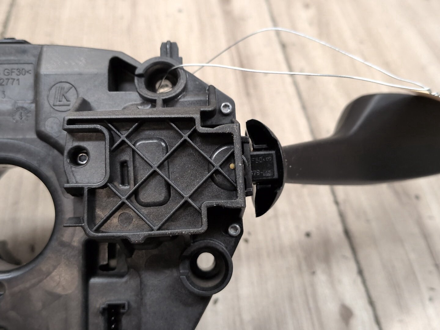 OEM BMW F22 F30 F32 F36 F80 F82 M3 M4 Clock Spring Steering Wheel Angle Sensor