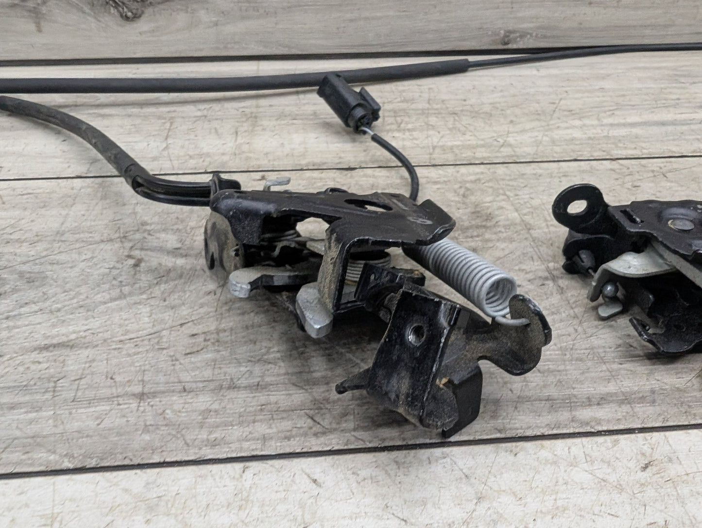 2019-2026 BMW X5 G05 Lower Liftgate Tailgate Lock Latch Actuator 7485957