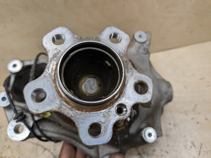 19-25 OEM BMW G20 G22 G23 FRONT Right Passenger Hub Spindle Knuckle Bearing RWD