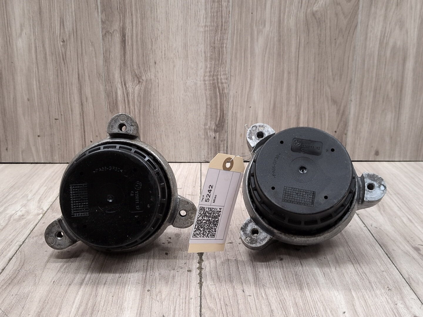 BMW F10 535i N55B30A Left Right Engine Bracket Support Mount SET 6859846