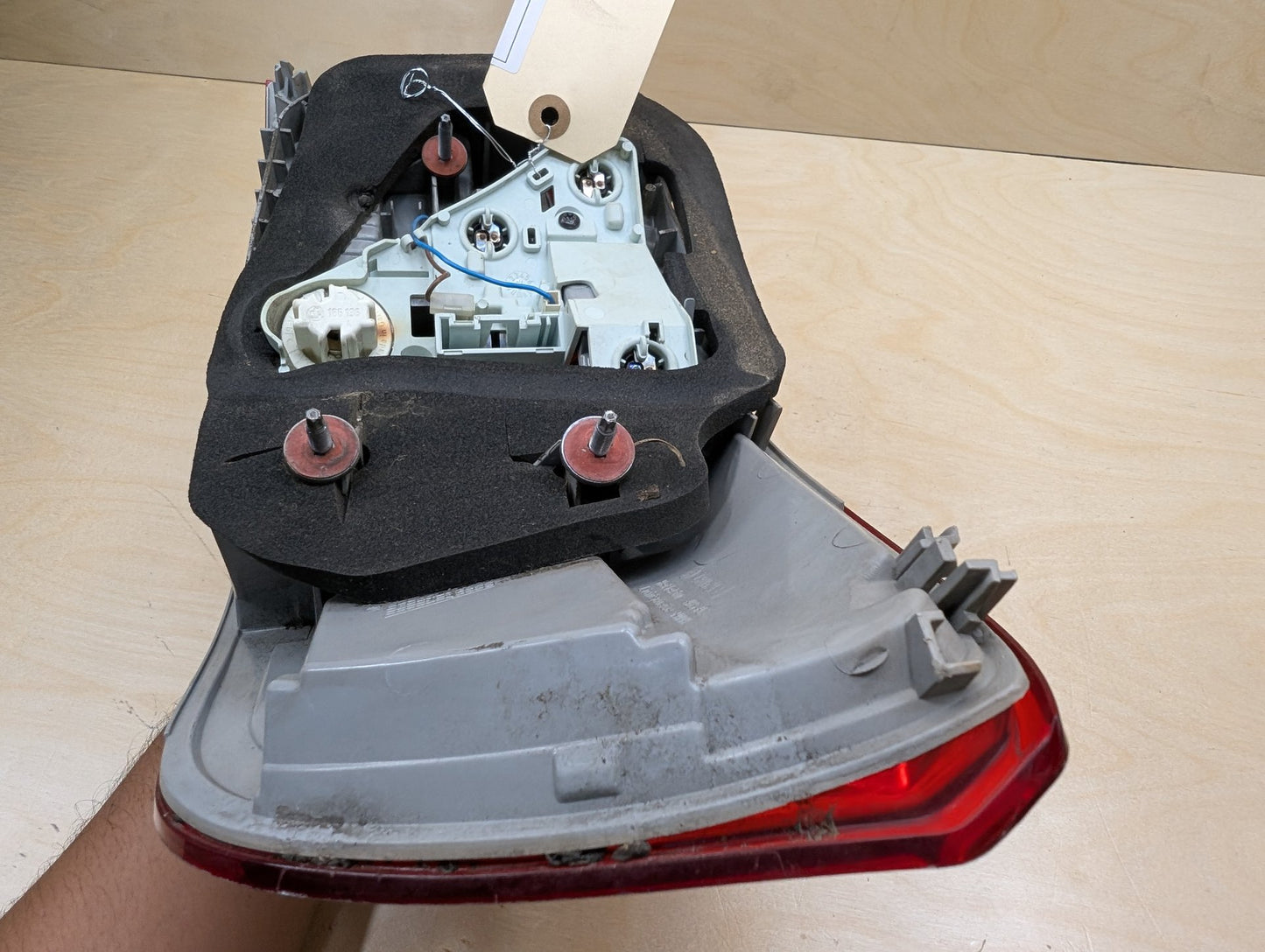07-10 OEM BMW E93 328 335 M3 CONVERTIBLE Rear Left Driver Side Outer Tail Light