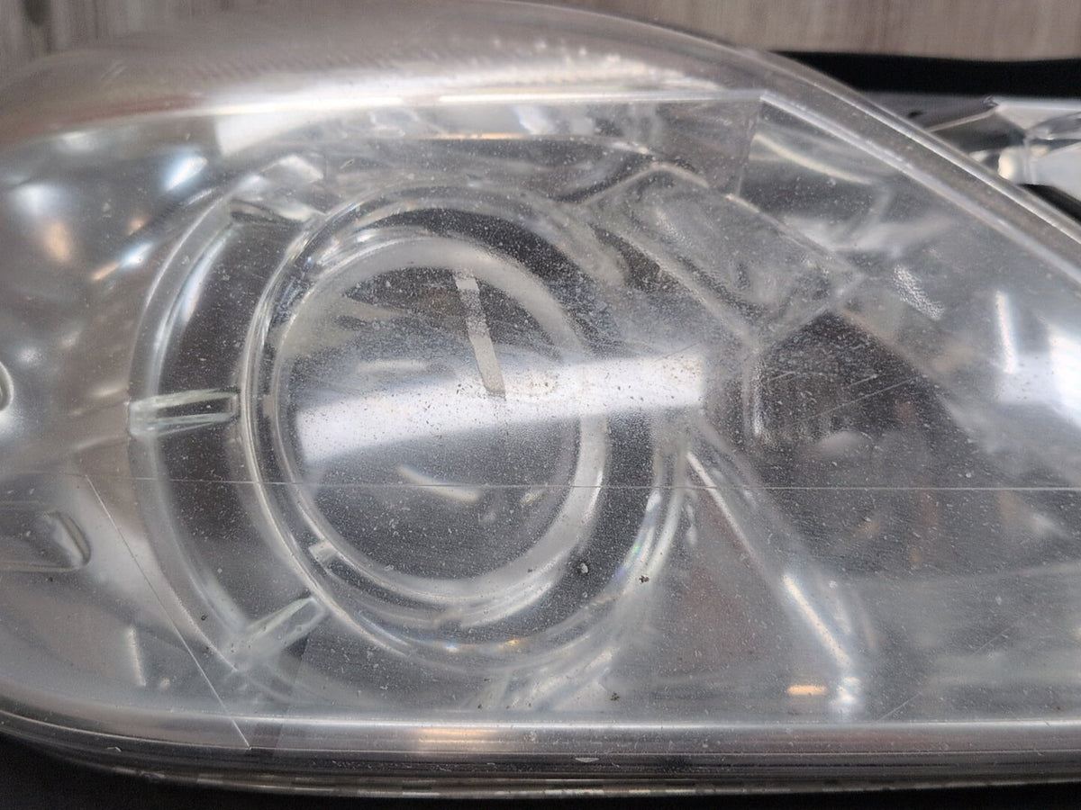 2009-2012 Mercedes-Benz E550 W212 - Front Right Passenger Xenon HID Headlight