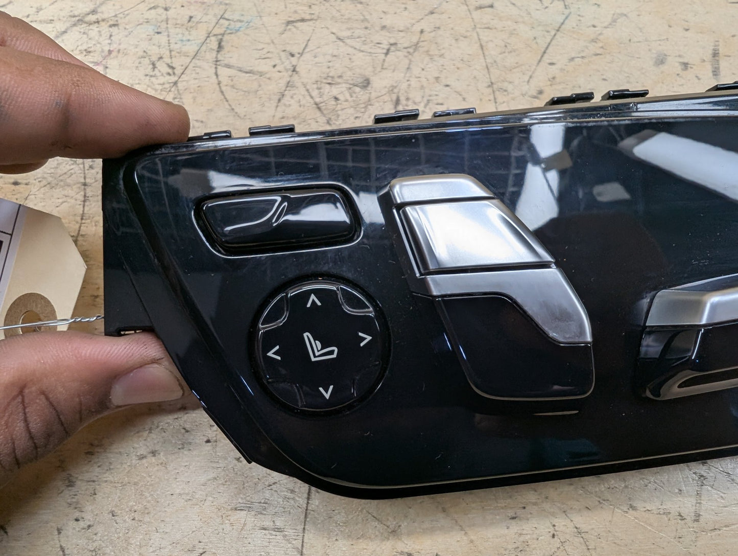 OEM BMW F90 G11 G12 G30 G32 Front Right Passenger Seat Adjustment Control Switch