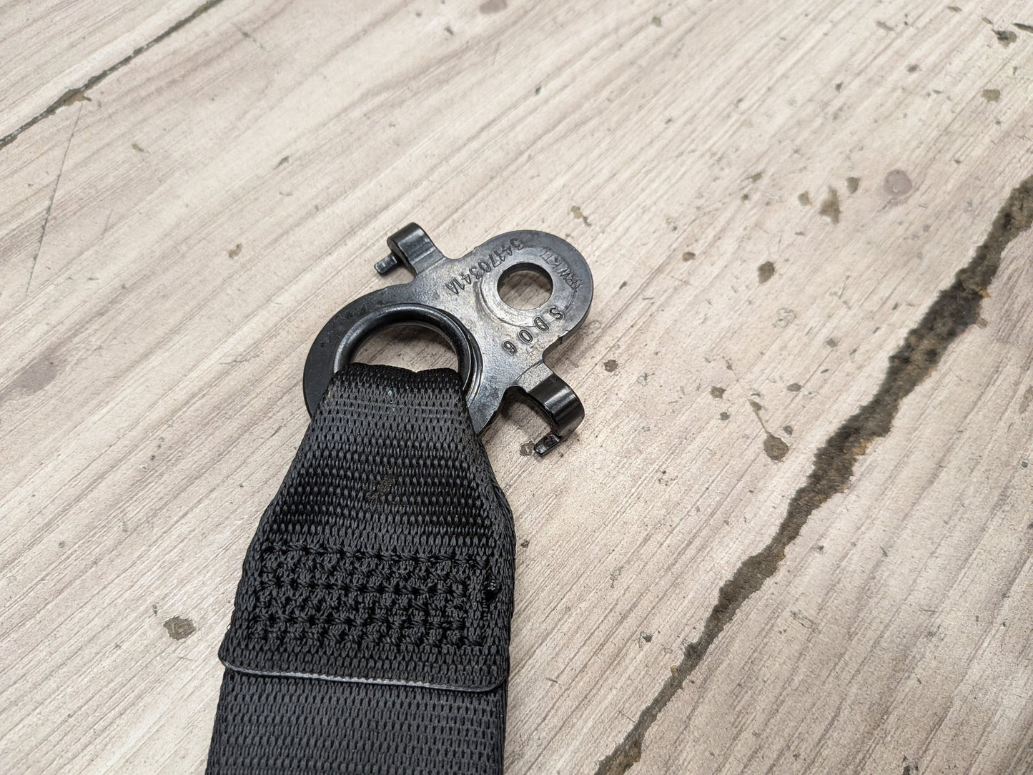 OEM BMW G11 G12 740 750 M760 Front Right Passenger Seat Belt Retractor Black