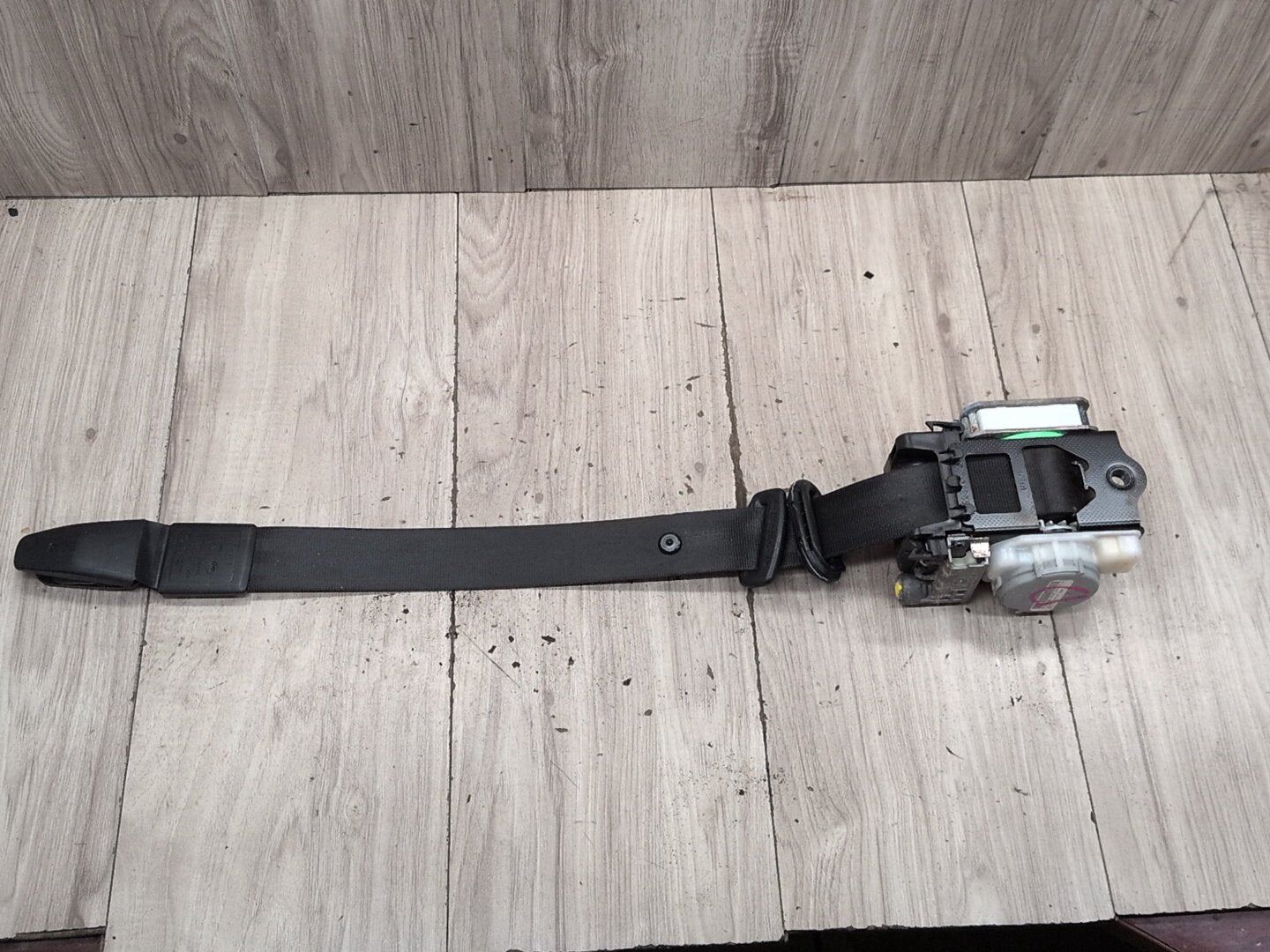 2010-2016 Audi S4 B8 Front Left Driver Seatbelt Seat Belt Retractor 8K1857705 OEM