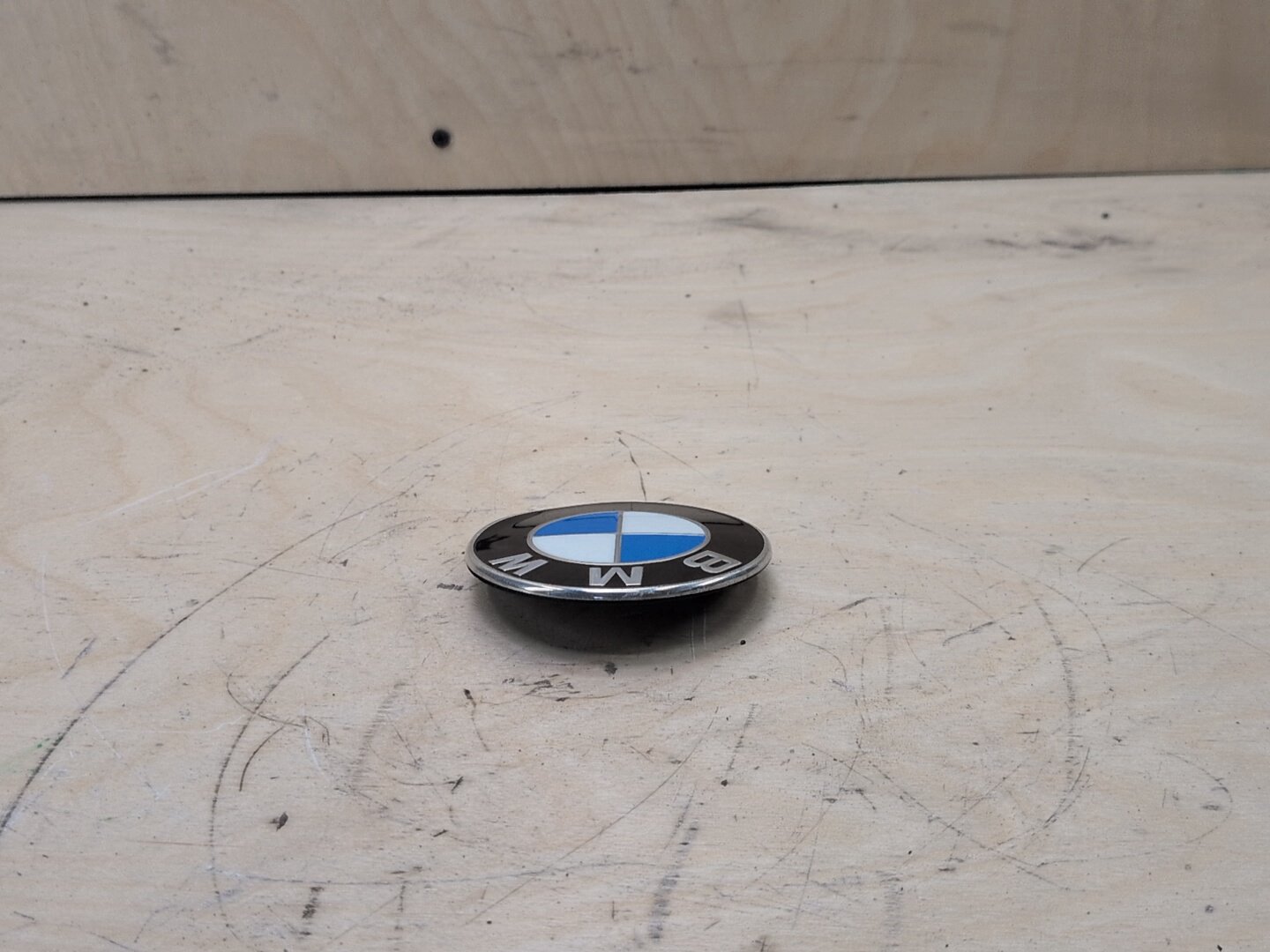 Genuine OEM BMW F39 F90 G20 G30 G80 M3 Bumper Hood Trunk Rear Round Emblem 74mm