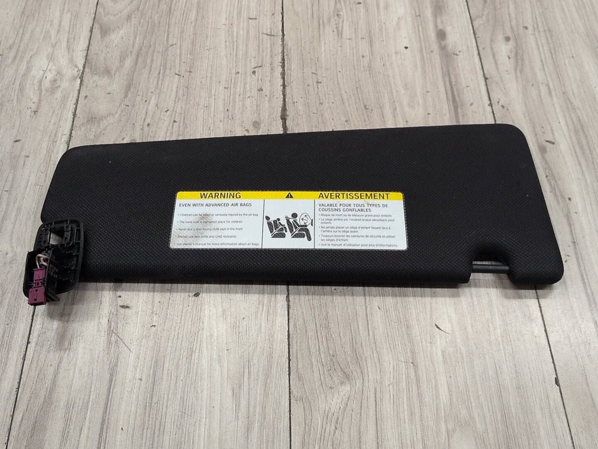 17-20 OEM BMW F90 G30 530 540 M550 M5 Interior Right Passenger Sun Visor Black
