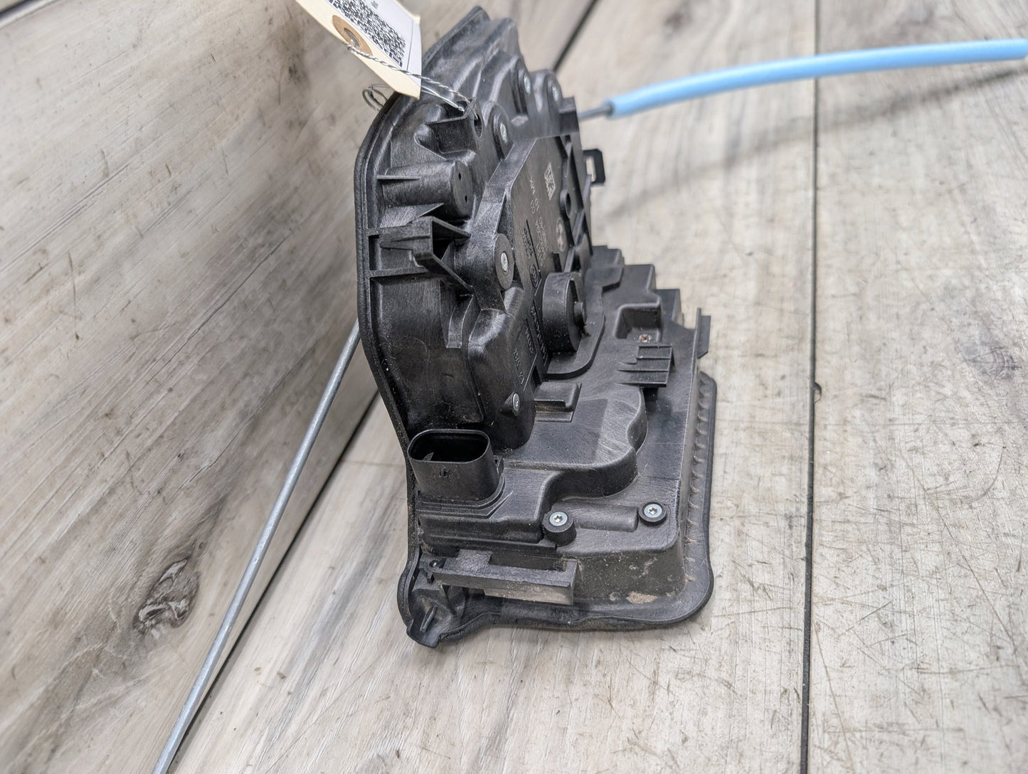 OEM BMW F97 F98 G01 G02 X3 X4 X3M FRONT Right Passenger Door Lock Latch Actuator