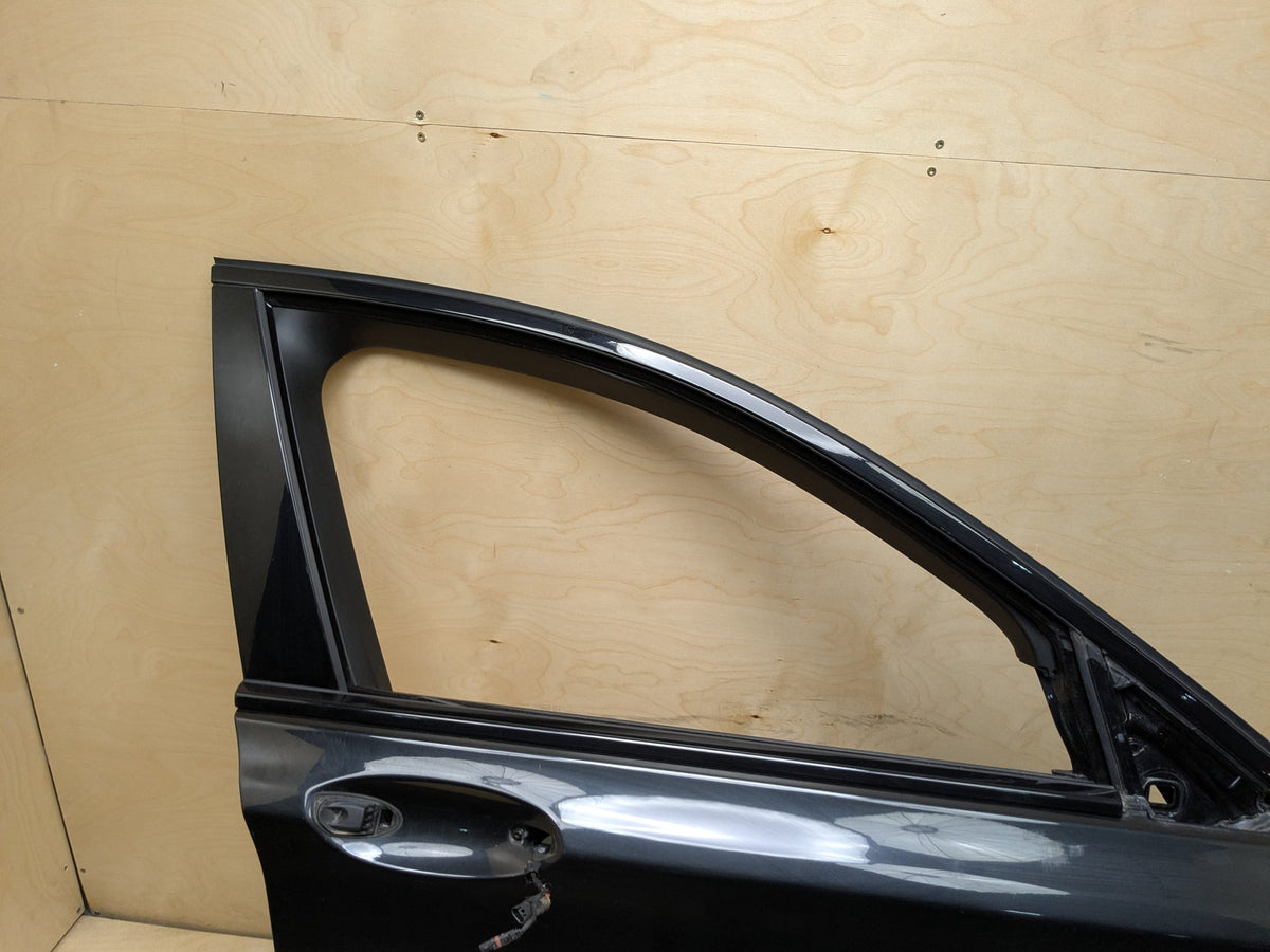 16-22 OEM BMW G11 G12 740 750 M760 Front Right Passenger Door Shell Panel 475