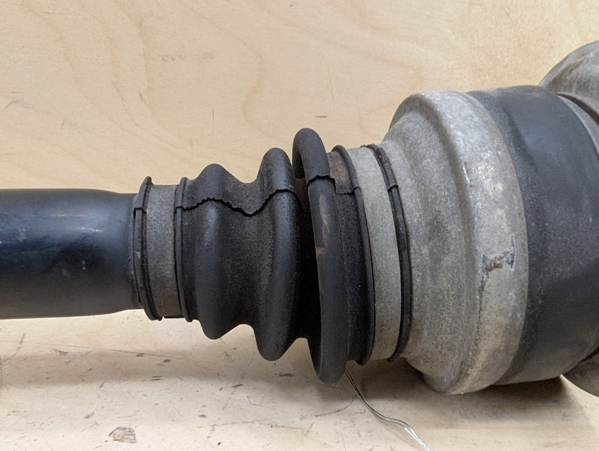 2010-2017 BMW 535i GT xDrive F07 Rear Left Driver Half Shaft Output CV Axle 7577507 OEM
