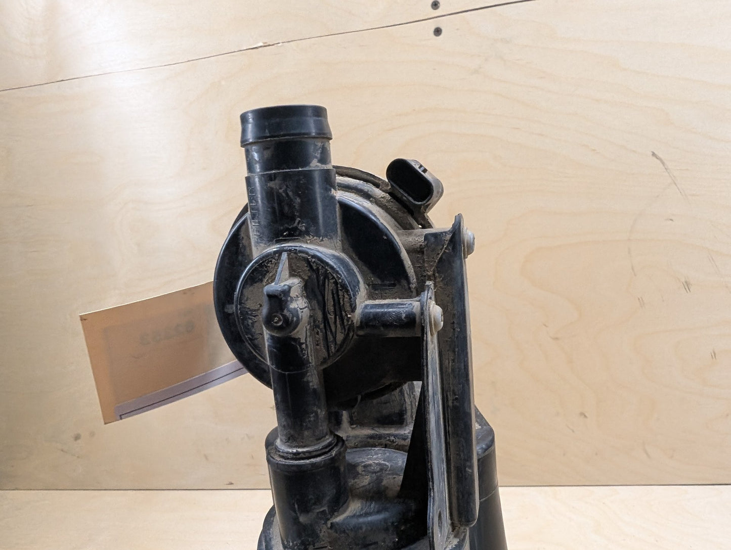 2012-2018 BMW 335i F30 Fuel Vapor Charcoal Canister 7244151