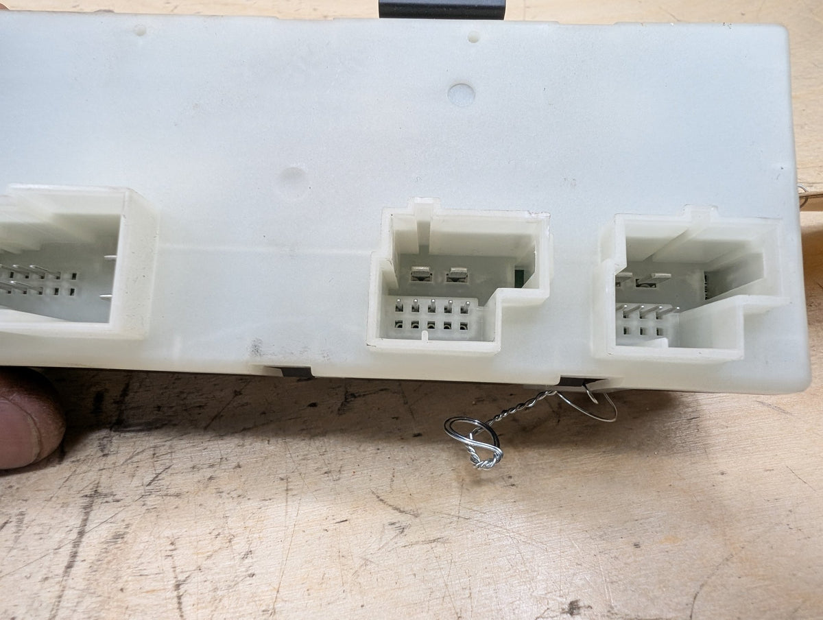 PRE-LCI OEM BMW F90 F97 G01 G11 G12 G30 X3 M5 Rear Trunk Lid Lift Control Module
