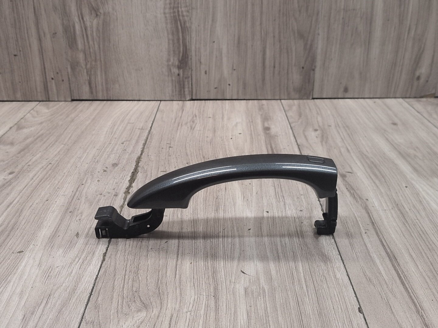 2015-2018 Audi Q3 8U Front or Rear Right Passenger Exterior Door Handle 8T0837205A