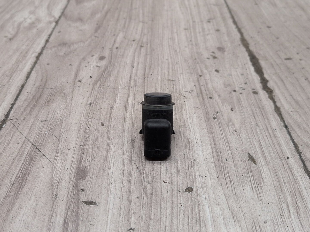 2015-2018 Audi Q3 8U Bumper PDC Parking Distance Sensor 1S0919275D OEM