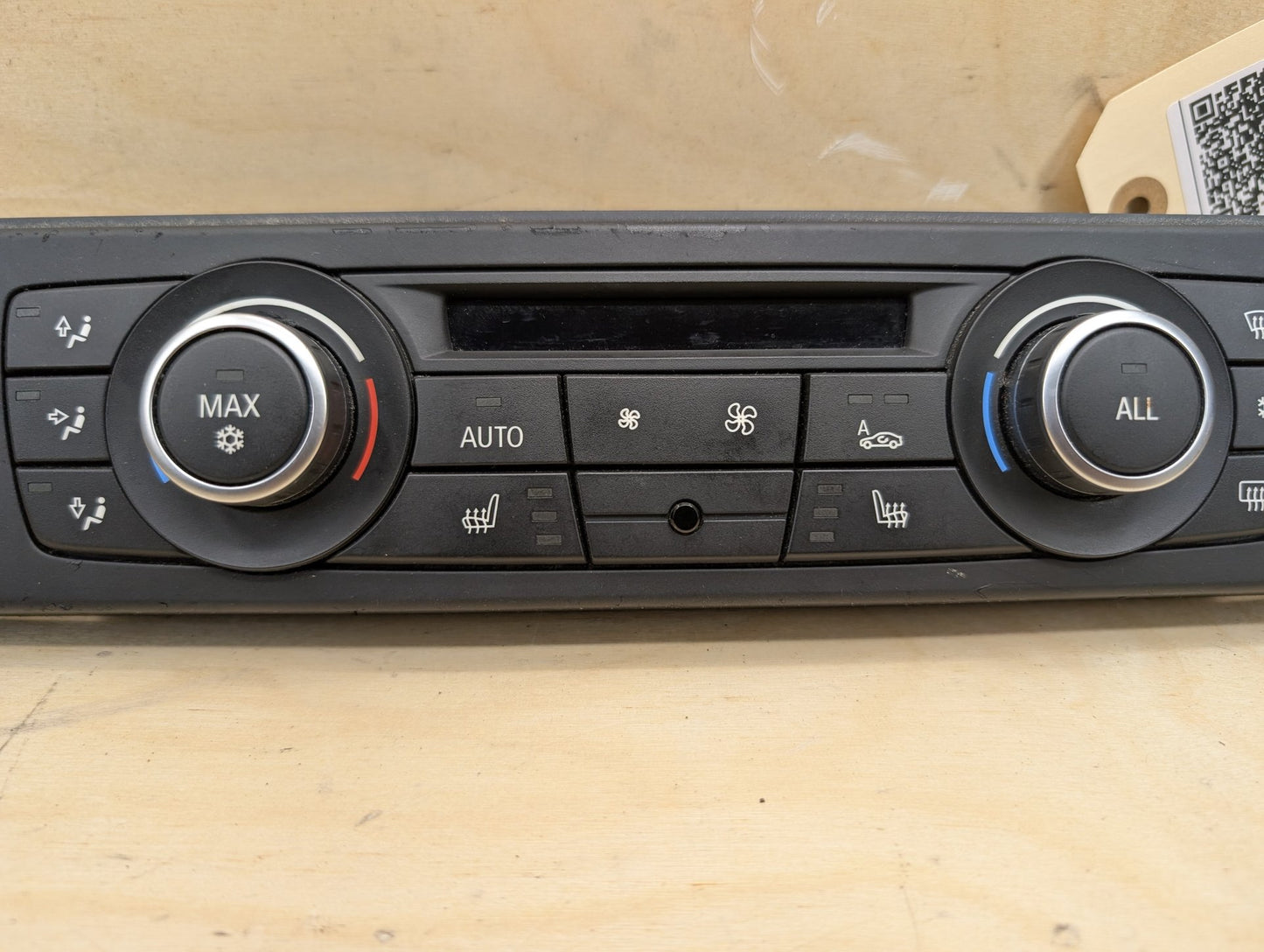 OEM BMW E82 E88 E90 E92 E93 M3 AC Air Conditioning Climate Control Switch Button