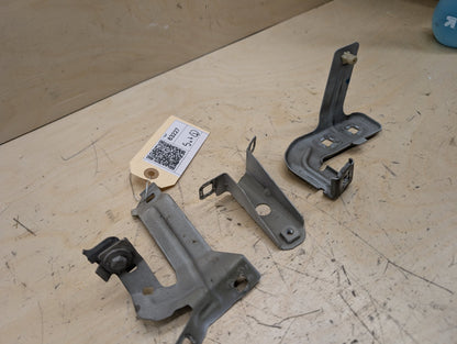 12-20 OEM BMW F30 F32 F33 F36 Front Left Driver Fender Wing Holder Bracket SET