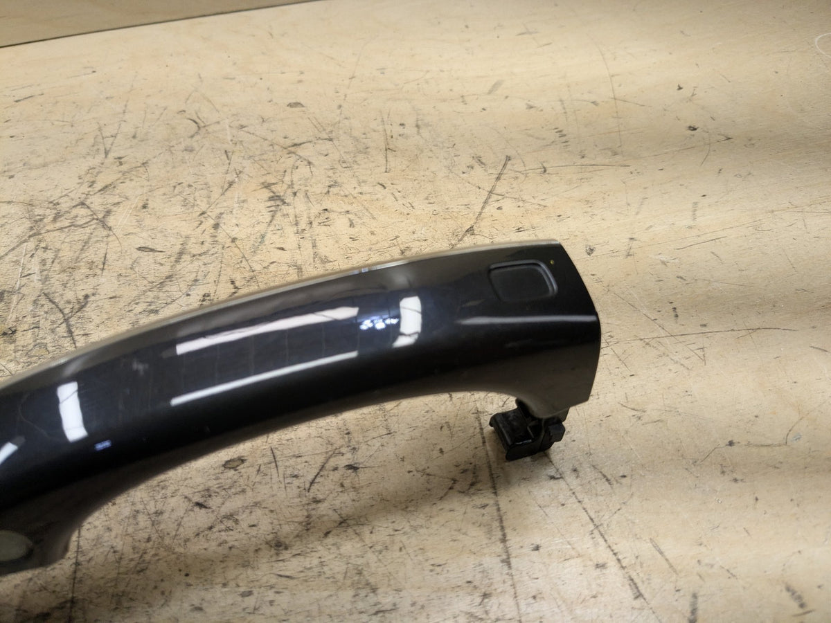 2012-2018 Audi A6 C7 Left Driver Door Handle w/ Comfort Access 4H0837205C