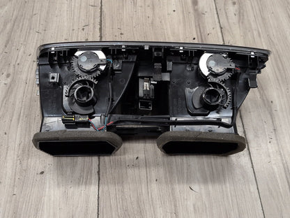 15-18 OEM Audi Q3 8U Dashboard Dash Board Middle Center Air Vent
