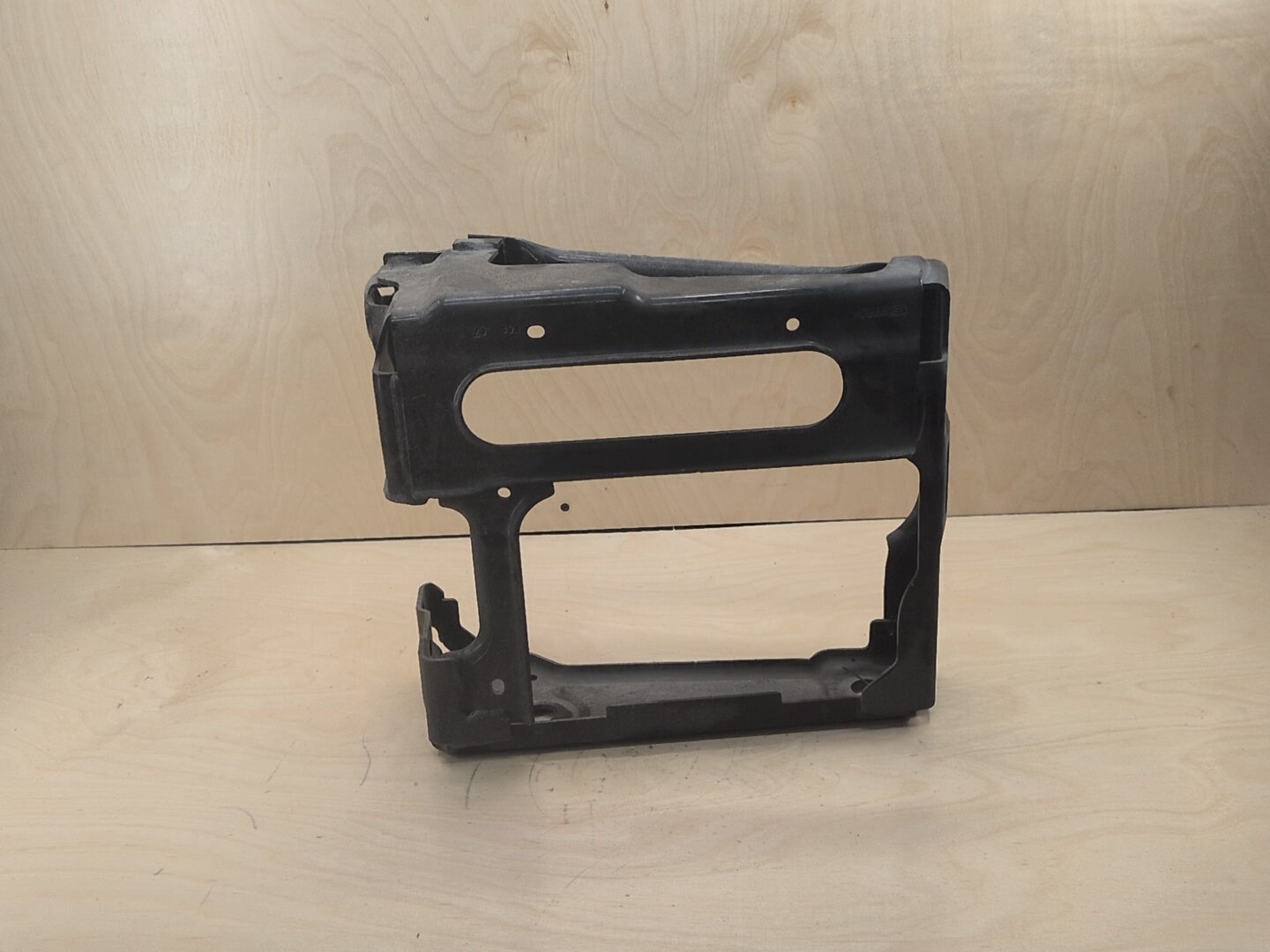 OEM BMW G01 G02 F97 F98 X3 X4 Front Left Driver Radiator Reinforcement Bracket