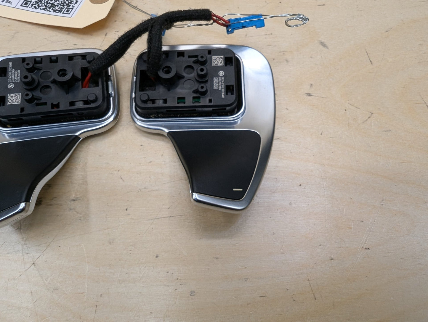 OEM BMW F15 F25 F30 F32 F33 F36 F48 X1 X3 X5 AT Paddle Shifter Plus Minus PAIR