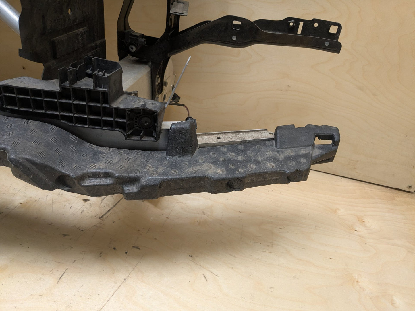 18-24 OEM BMW G01 G02 X3 X4 Front Reinforcement Clip Frame Radiator Support
