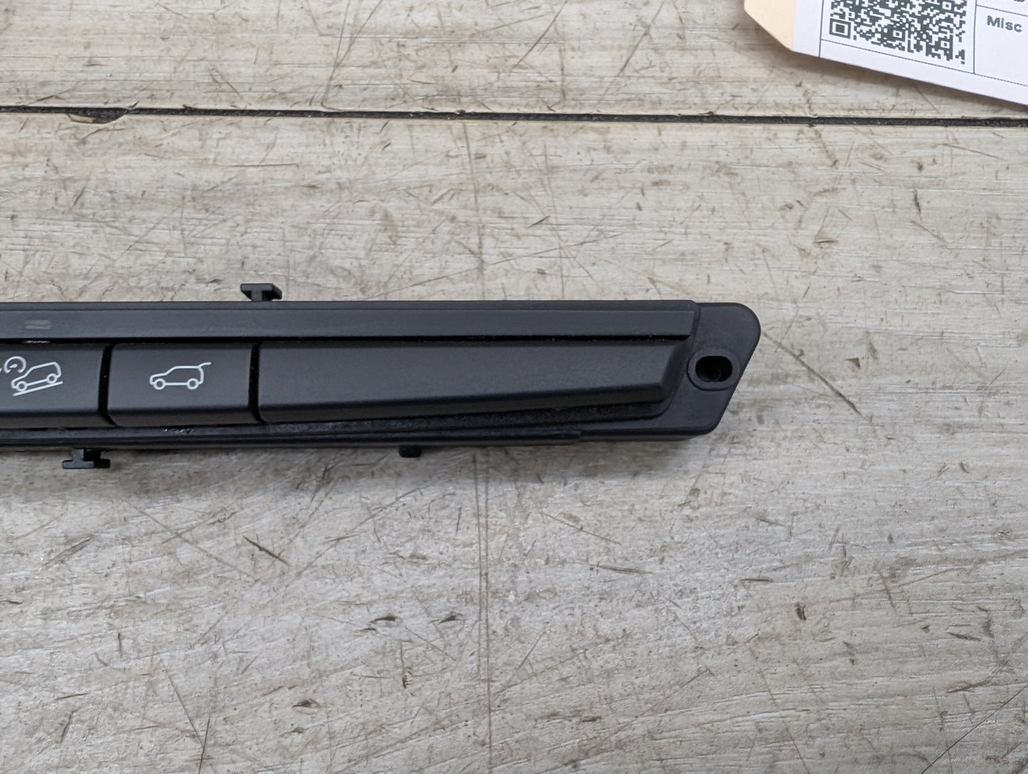 2007 - 2013 BMW X5 E70 Liftgate Trunk Lid Lock Unlock Switch 9180945 N62B48B