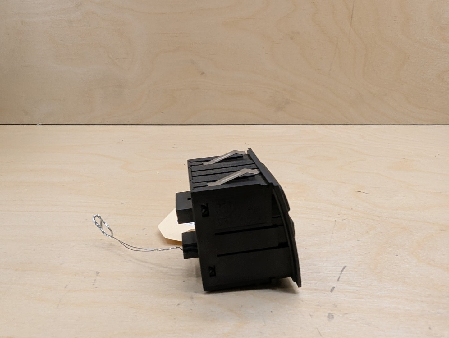 04-13 OEM BMW E90 E92 E93 Center Door Lock Hazard Warning Flasher Control Switch