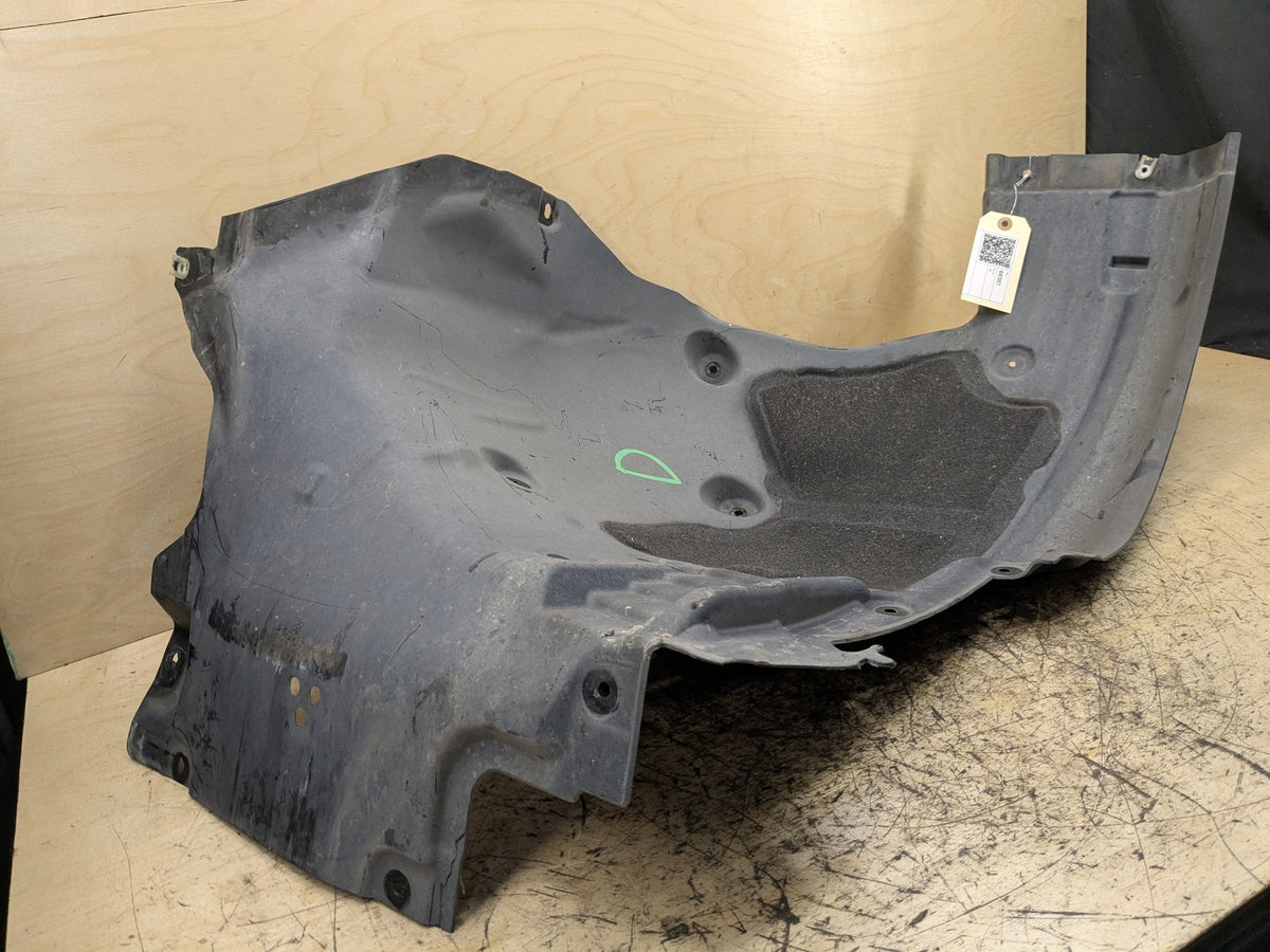 2016-2019 BMW 740Li G12 Front Left Wheel Fender Liner Splash Guard 7340201