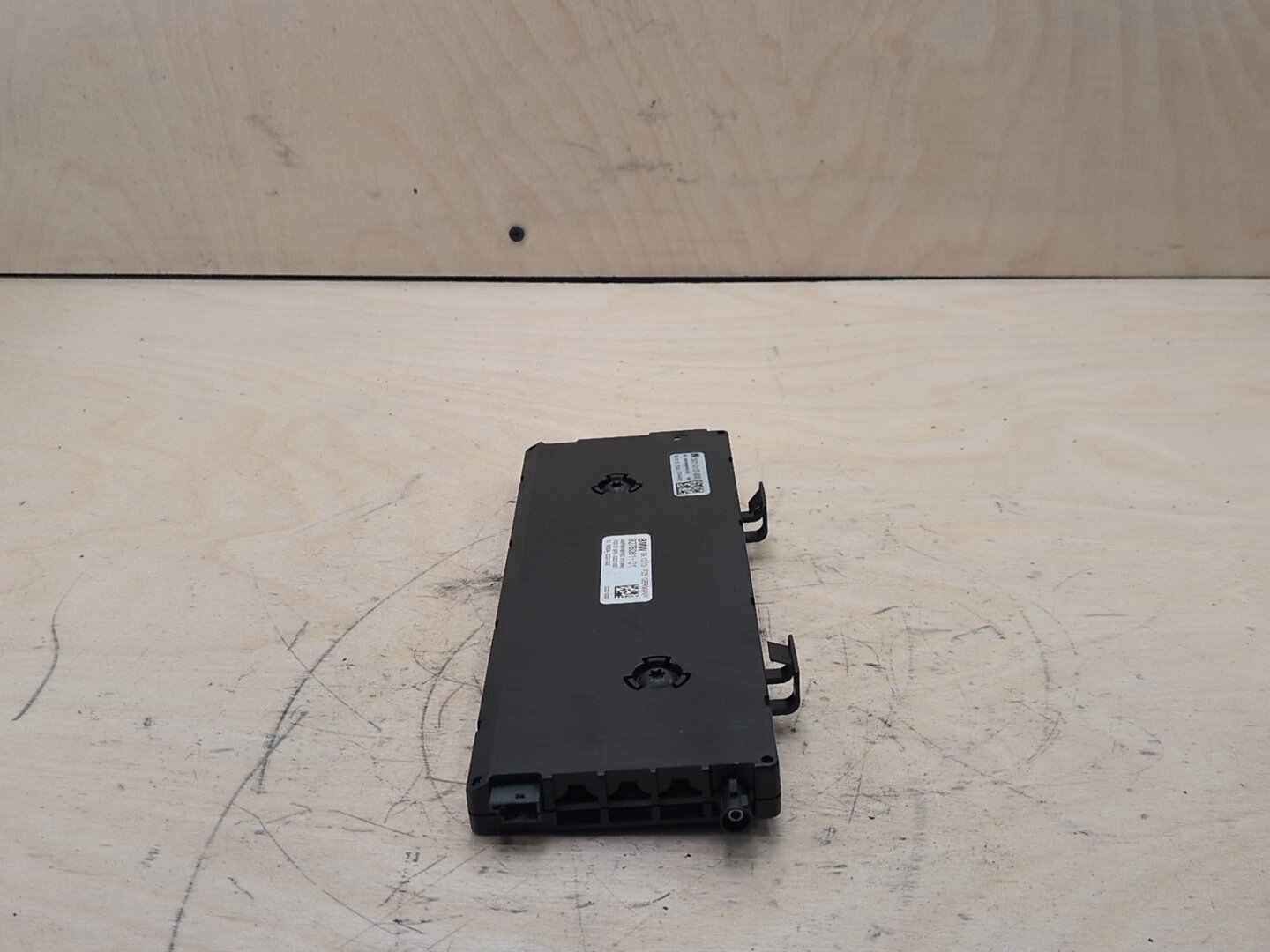 11-17 OEM BMW X3 F25 Antenna Amplifier Booster Control Module 9276061