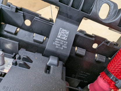 2018-2024 BMW X3 G01 Battery Power Distribution Box 6841701 OEM