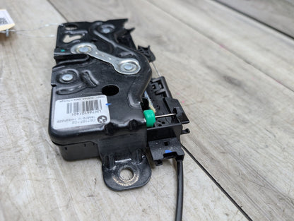 2016-2022 BMW 750Li G12 Liftgate Trunk Lid Liftgate Lock Latch Actuator 7441014