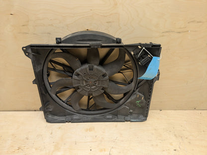2007-2013 BMW 328i E93 Radiator Fan Shroud Housing w/ Motor 7561713