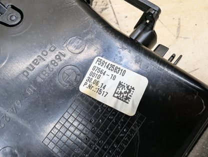 2010-2017 BMW 535i GT xDrive F07 Dashboard Dash Board Right Passenger Air Vent 9142583 OEM