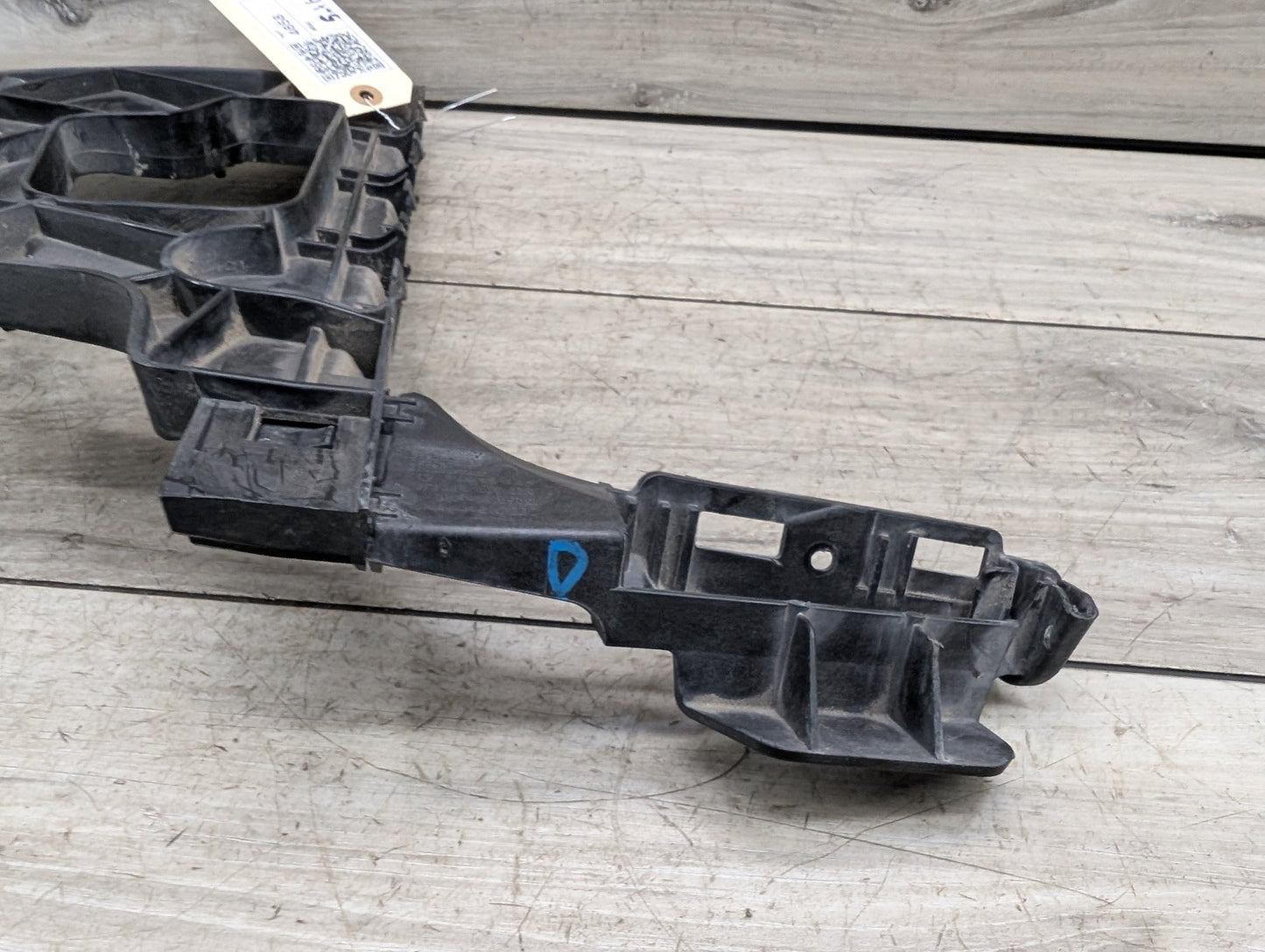 2008 - 2017 Audi S5 8T Rear Left Driver Bumper Support Bracket 8T0807889