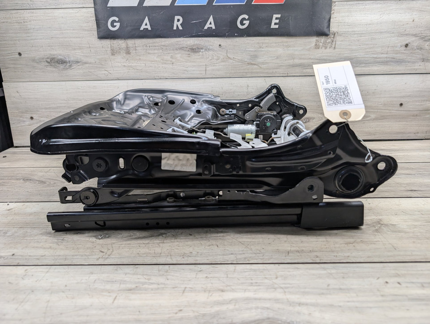 2021-2026 BMW 430i G22 Front Right Passenger Seatbelt Seat Belt Retractor 9108134