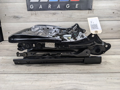 2021-2026 BMW 430i G22 Front Right Passenger Seatbelt Seat Belt Retractor 9108134